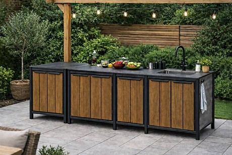 Прямая уличная кухня